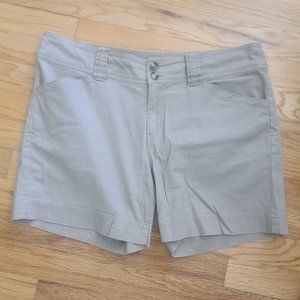Crazy Shirt Walking Shorts Size 10